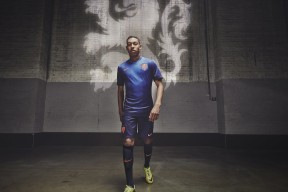 AC Milan Sports-连败新规引爆争议，阿扎伦卡赛事的革新还是舆论炸弹？